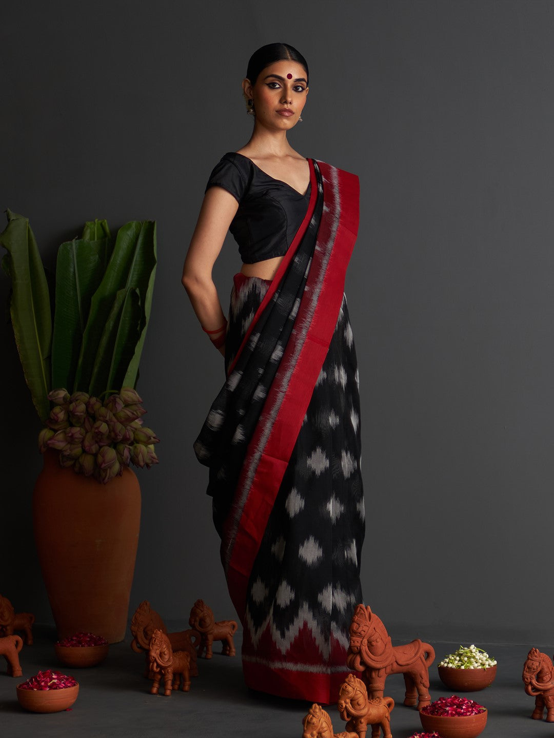 Kalpana (Black)