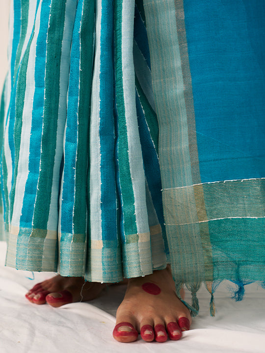 Pankti (Turquoise)