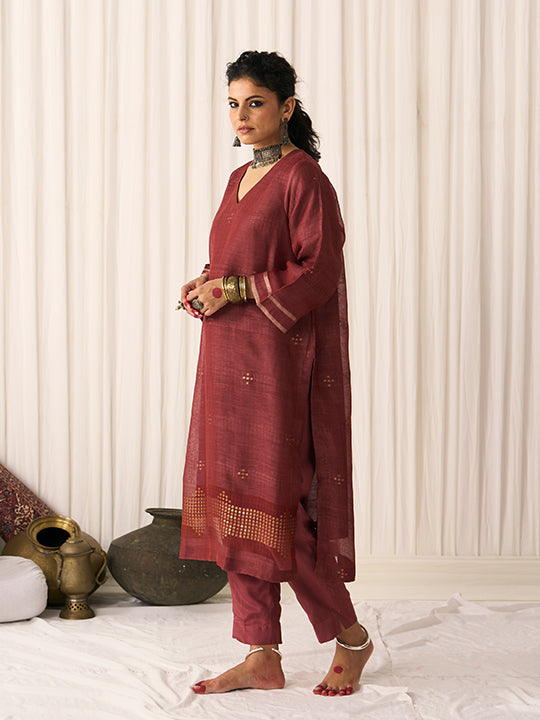 Bindu (Maroon)
