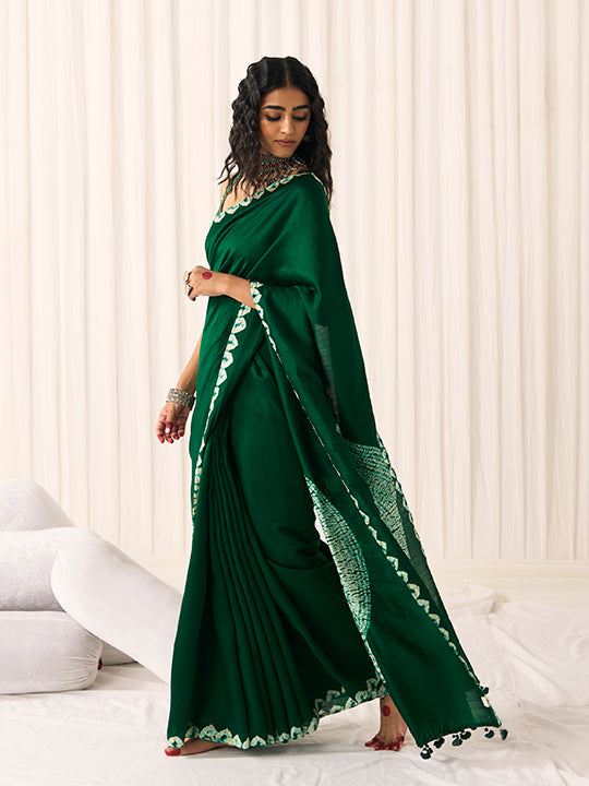 Poonam (Green)