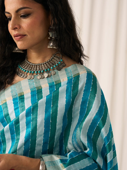 Pankti (Turquoise)