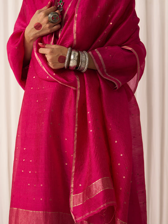Farah (Magenta)