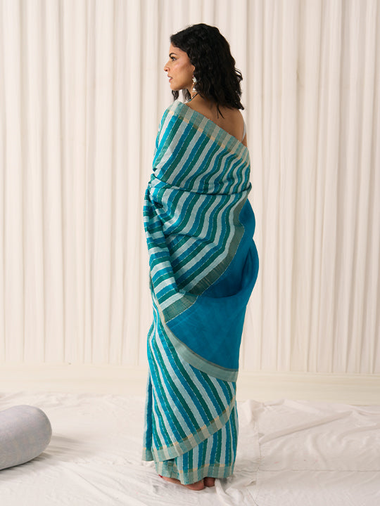 Pankti (Turquoise)