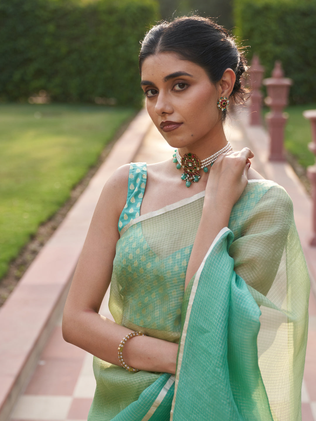 Urmi (Green)
